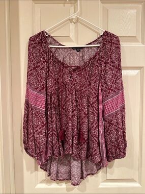 American Eagle Outfitters Burgundy & White Floral Peasant Top